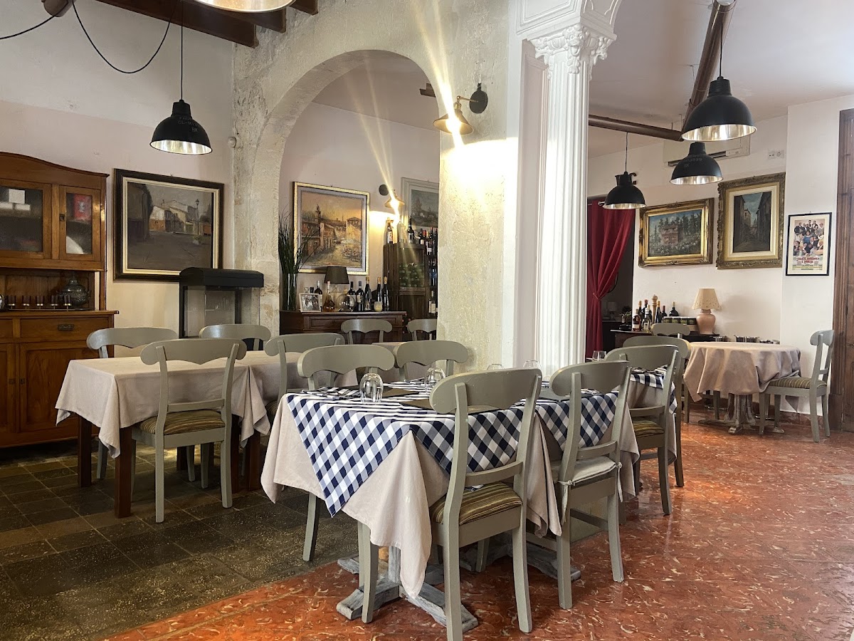 Interior de Osteria Pane & Olio en Manacor